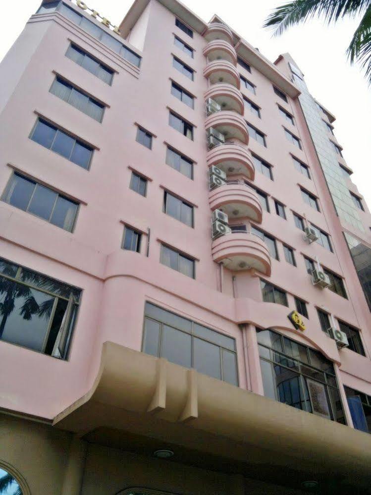 Queen'S Park Hotel Yangon Exterior photo