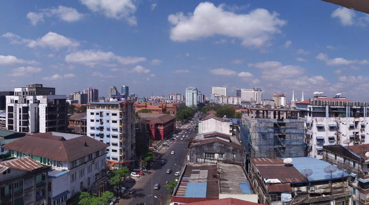 Queen'S Park Hotel Yangon Exterior photo